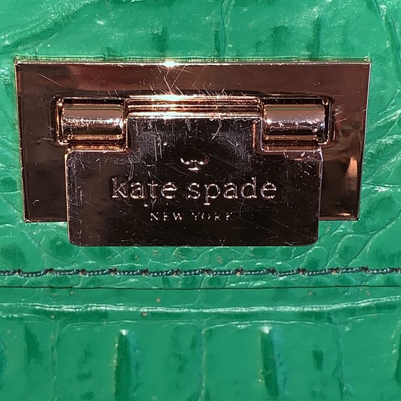 Kate Spade Large Green Crocodile Embossed Leather Crossbody Handbag Vintage-RARE - Picture 2 of 8